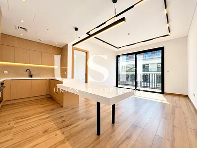 Amazing | 3rd Floor | 2 bed plus Maide
