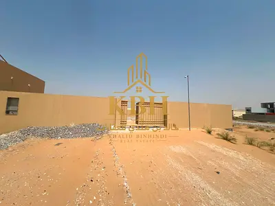 9,700 Sq. Ft. Industrial Yard for Rent in Al Sajaa, Sharjah | Office, Kitchen & Washroom | 4 Cheques
