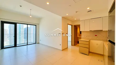 High Floor | Vacant | Bright Interior