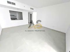 Spacious apartment with close kitchen Ready to move