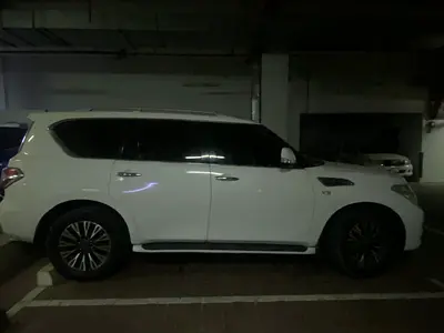 2011 Nissan PATROL 照片 3