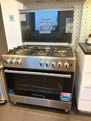 Stainless Steel Gas Cooker with Oven - 5 Burner, Good Condition