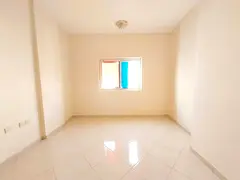 Spacious 1bhk central ac central gas family building with balcony only 25000 with landfree pakring .