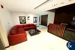 Furnished | 2693 sqft | Close to Metro