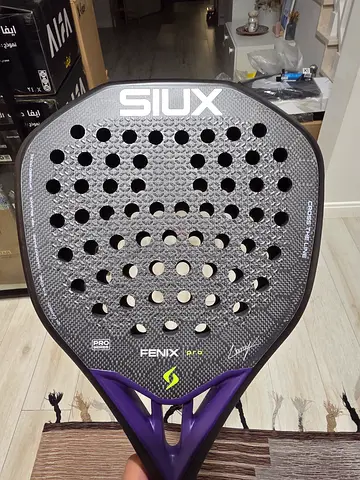 SIUX Fenix Pro Black 2026 - Good As New