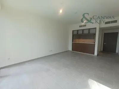AESTHETIC PARK VIEW | SPACIOUS LAYOUT | VACANT SOON
