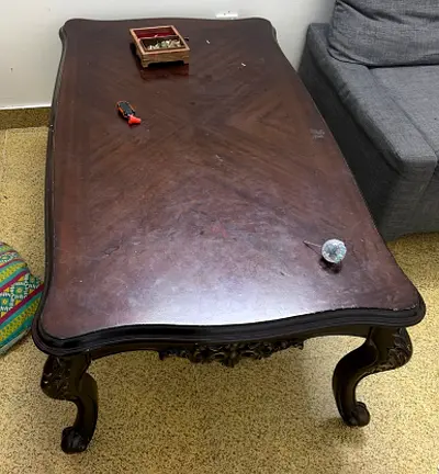 Solid Wood Ornate Coffee Table — Classic Vintage Style