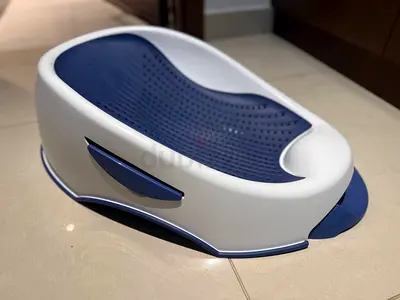 Baby bath support