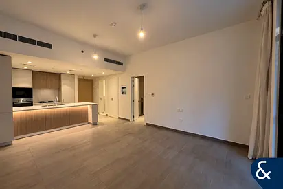 Premium | 1 Bed | Unfurnished | Ellington