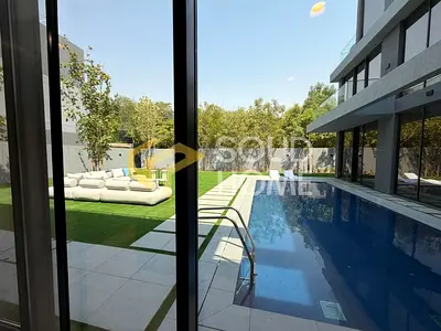 Signature | Luxurious| Brand New | Almost Handover