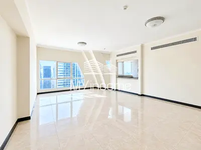 VACANT || HIGHEST FLOOR ll HUGE LAY OUT