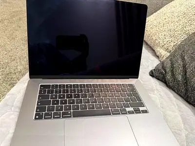 Macbook