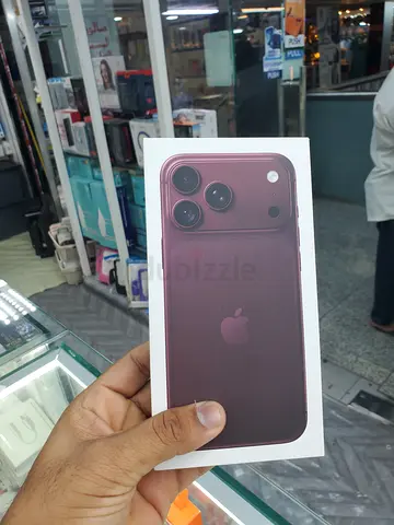 Apple iPhone 18 Pro max(Burgandy) - Sealed Box new tdra