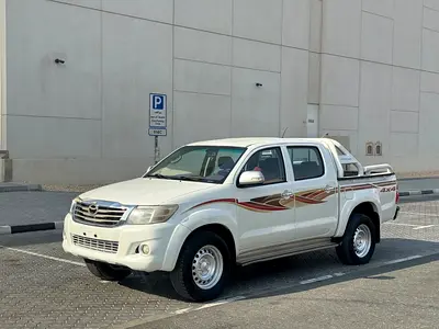 Toyota Hilux Double Cab 4wd 2014 GCC Specs