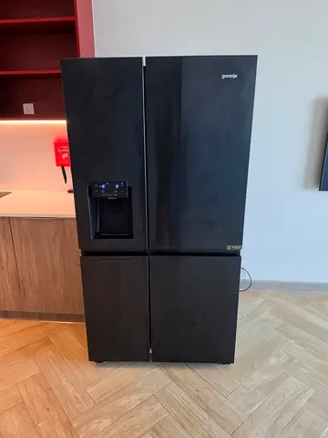 Gorenje side by side fridge freezer with water dispenser auto ice maker with wifi