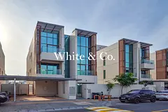 Burj Views | Great Condition | Single Row