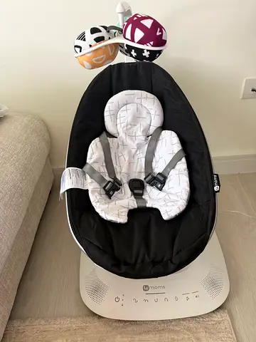 4moms mamaRoo Infant Seat / Baby Jumper - Good Condition