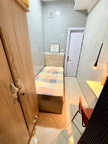 Partition room in dubai Marina