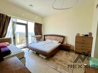 FULLY FURNISHED SPACIOUS APARTMENT