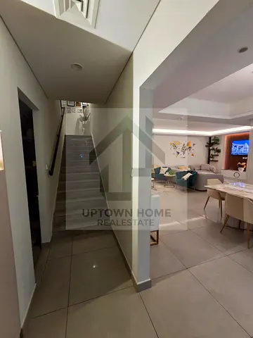4bed /brand new/ready to move /corner