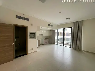 Luxury | Spacious | Studio For Rent | Al Multaqa Avenue