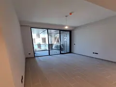 PRIME LOCATION | SPACIOUS | SMART HOME