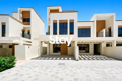 Single Row | Close to Park and Lagoon | Vacant