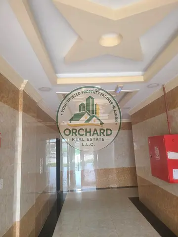 BUILDING FOR SALE (G+4)