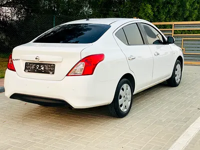 2023 Nissan SUNNY thumbnail 13