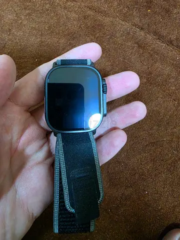 APPLE WATCH ULTRA 3 WITH BOX AND ALL ACCOCRIES