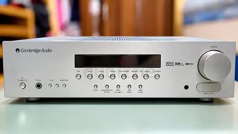 Cambridge AVR azsur 540r with tannoy speakers