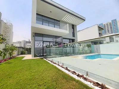 Private pool | Vacant now | Great Community