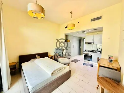 12 Cheques | Chiller Free | Near to Metro