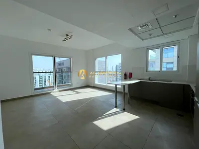 Unfurnished 1BHK I Spacious Unit | Prime Location