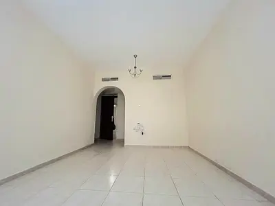 عرض محدود! بدون دفعة أولى! شقة بغرفة نوم واحدة بسعر ٢٧ ألف روبية! حمامان! مطبخ مفتوح! بجوار الحديقة! تكييف مركزي! مبنى عائلي