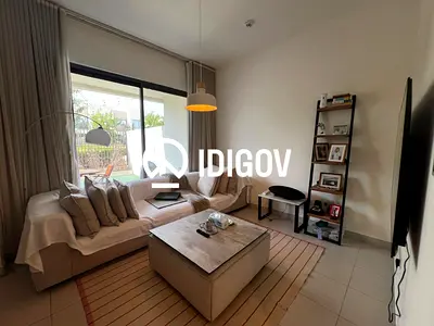 Furnished 3BR Townhouse | Vacant on 14-Nov