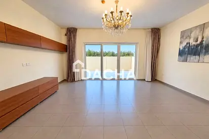 SINGLE ROW | CHILLER FREE | GATED COMMUNITY