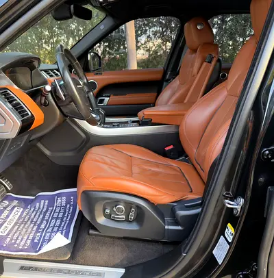 2017 LAND Rover RANGE ROVER SPORT photo 7