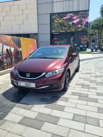 2015 Honda Civic LX - American Specs | Well Maintained, UAE