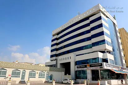 3+M- Bedroom Apartment | Spacious | Ready to Move In