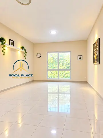1bhk | vacant | spacious | close to metro
