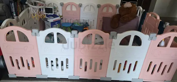 Large Modular Baby Playpen / Safety Play Yard - Pink & White, Excellent Condition