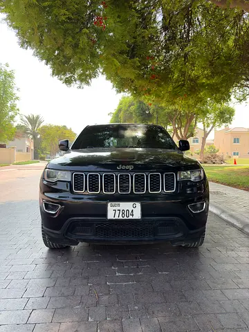 Jeep Cherokee Laredo- 2019