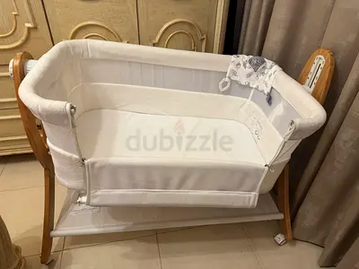 Giggles baby bassinet