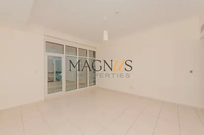 HIGH FLOOR | MARINA SKYLINE VIEW | FAMILY BLD