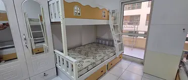 Executive bed spece For Ladies Only