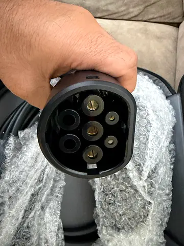 Tesla Charging Cable Type 2 EV ( BRAND NEW )