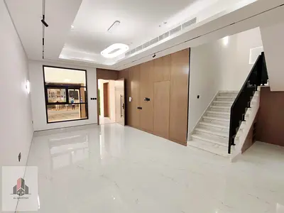 Stunning townhouse with a roof terrace for sale at an attractive price