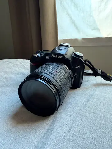 Nikon D90 - DSLR camera with lens, charger, battery and memory card  - used, excellent condition