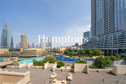 Spacious 1 Bedroom with Study | Fountain Views